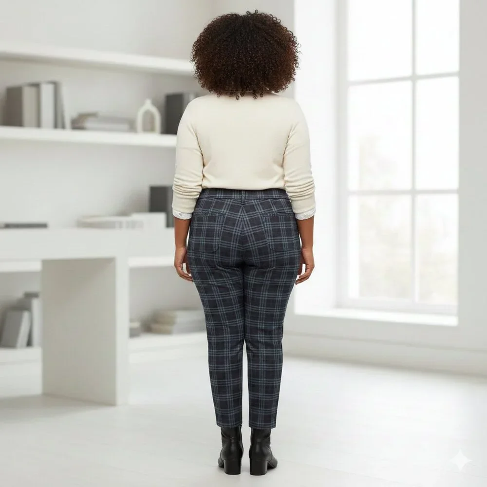 Curve Appeal Plaid Ankle Pants Women's 2X Gray Red Tapered Stretch Pull On - Picture 3 of 7
